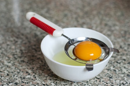 Separate Egg Yolk and White