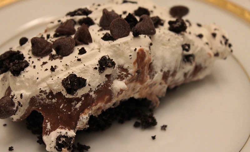 Chocolate Oreo Lasagna Dish